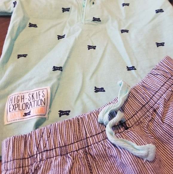 Lot 3 pieces baby boy spring summer clothing - Picture 2 of 3